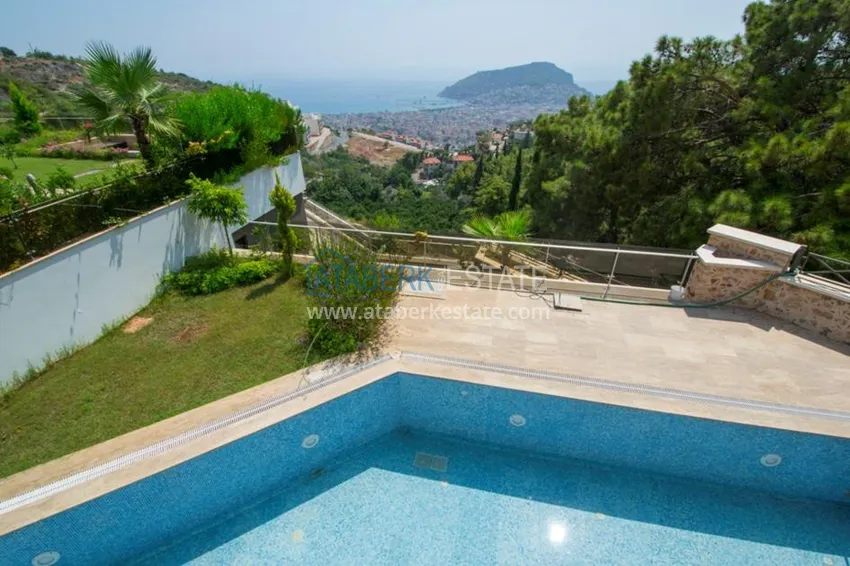Purchase  VILLA AND EXCLUSIVE APARTMENTS WITH DIRECT VIEW ON THE MEDITERRANEAN SEA 4 