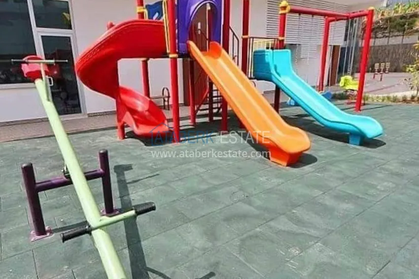 Apartments of various layouts in a luxury complex at prices from the developer in Mahmutlar 15 