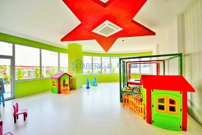 Apartments of various layouts in a luxury complex at prices from the developer in Mahmutlar 24 