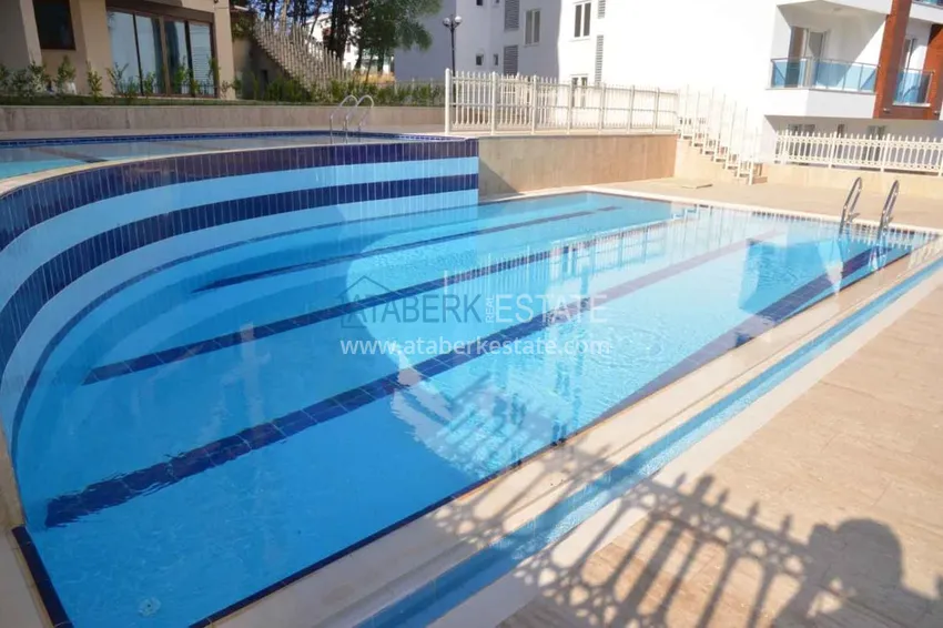 Luxurious duplex apartment with garden access and sea views in Kargicak 16 