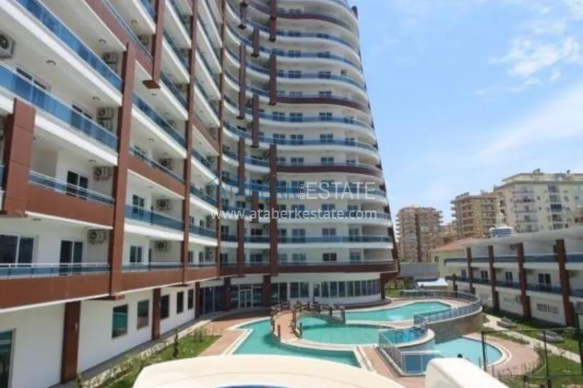 Apartments of various layouts in a luxury complex at prices from the developer in Mahmutlar 11 