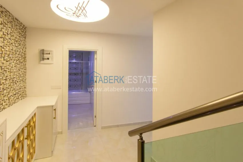 Purchase Furnished penthouse in Mahmutlar with sea view 11 