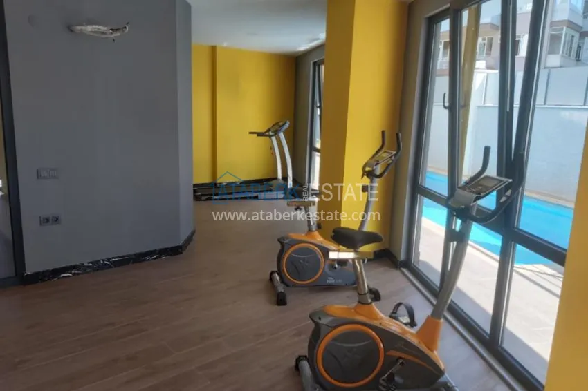 One-bedroom apartment for rent in the very center of Alanya No. 5 13 