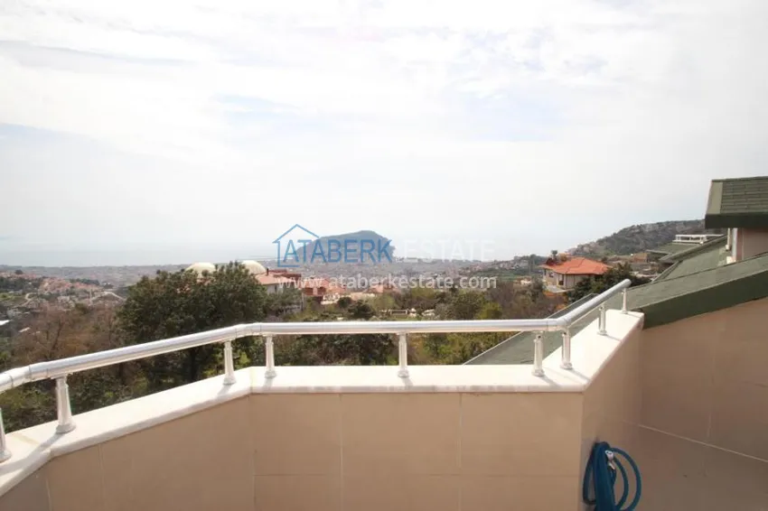 Purchase Complex, overlooking the sea and mountains and located in the mountains 10