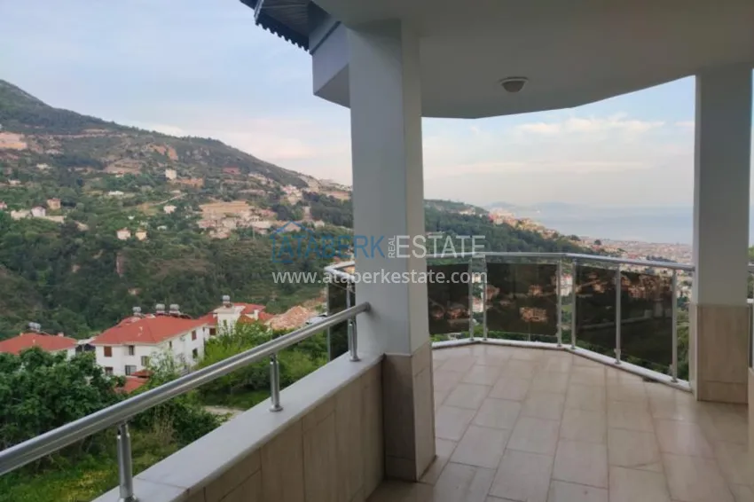 Purchase Complex, overlooking the sea and mountains and located in the mountains 14