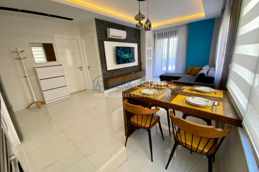 One-bedroom apartment for rent in the very center of Alanya No. 5 1 