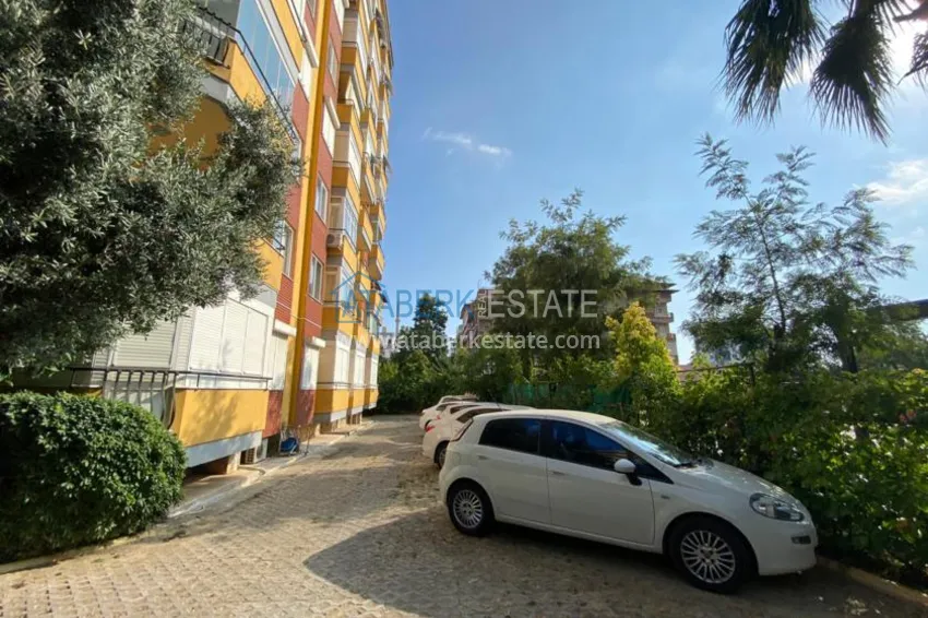 Comfortable apartment in the center of Alanya with separate kitchen and furniture 7 
