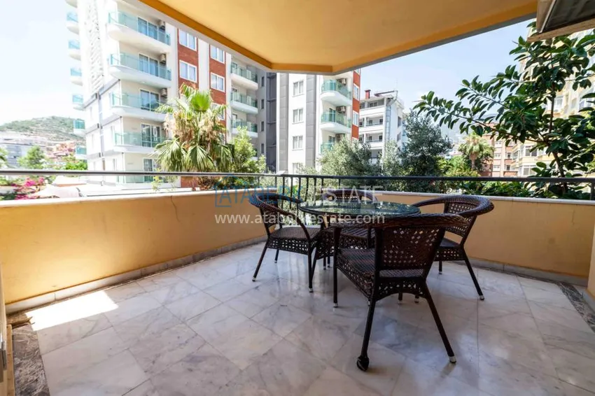 Purchase  Comfortable apartment in the center of Alanya with separate kitchen and furniture 8 