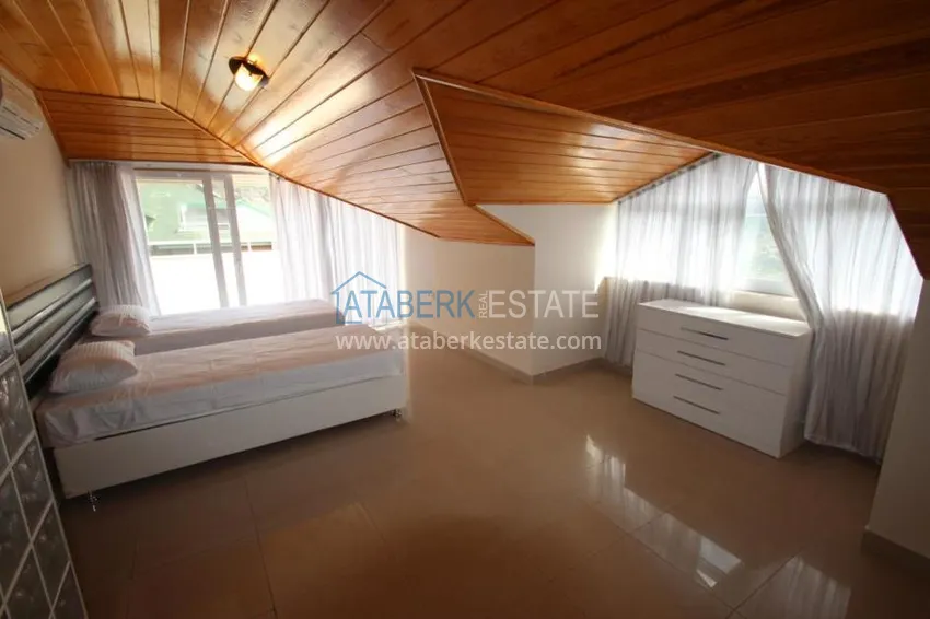 Purchase Complex, overlooking the sea and mountains and located in the mountains 31