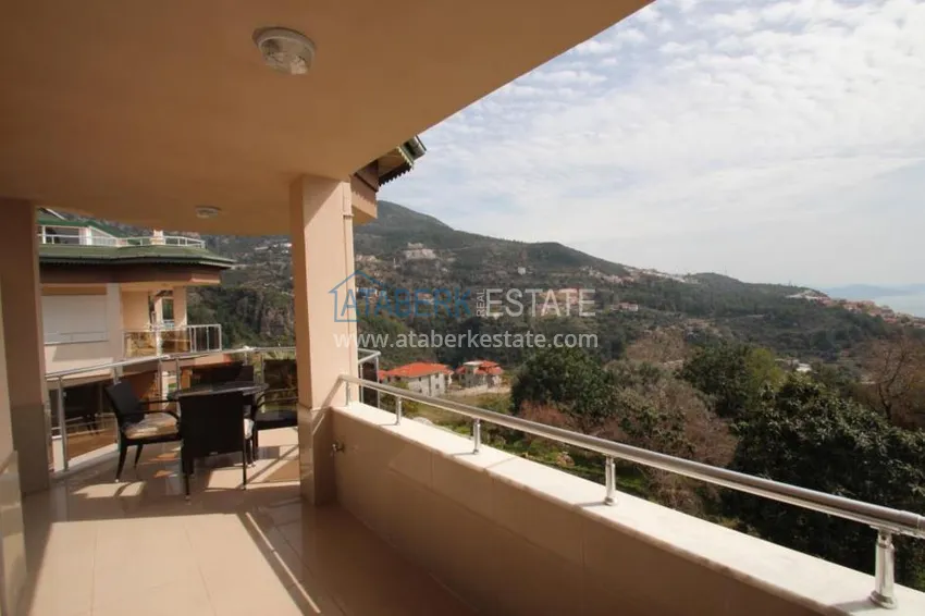 Purchase Complex, overlooking the sea and mountains and located in the mountains 32