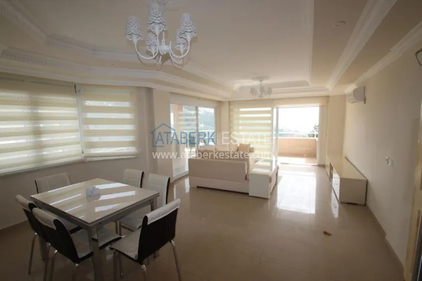 Purchase Complex, overlooking the sea and mountains and located in the mountains 34