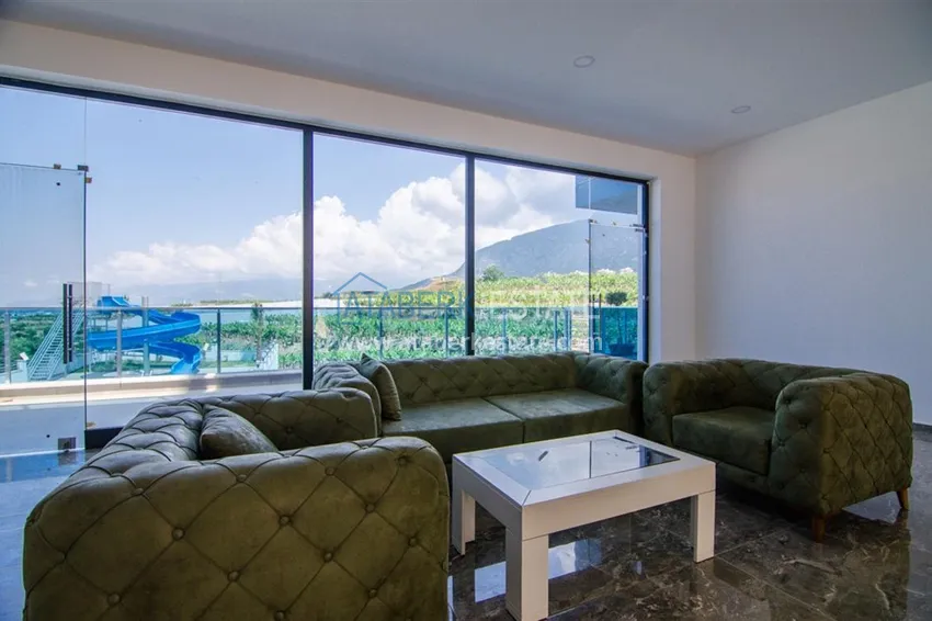 New complex under construction in Mahmutlar! 28 