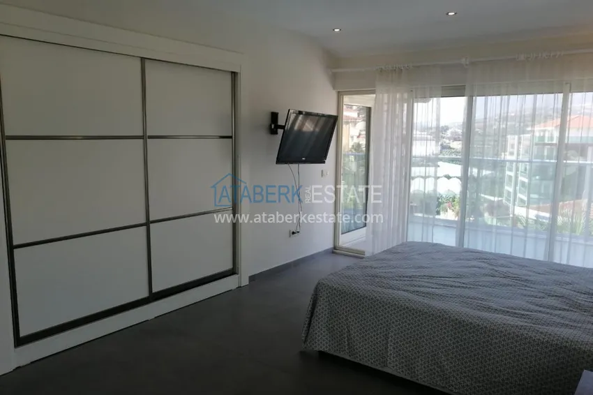 Purchase  Duplex penthouse in Kargicak with furniture from the owner 18 