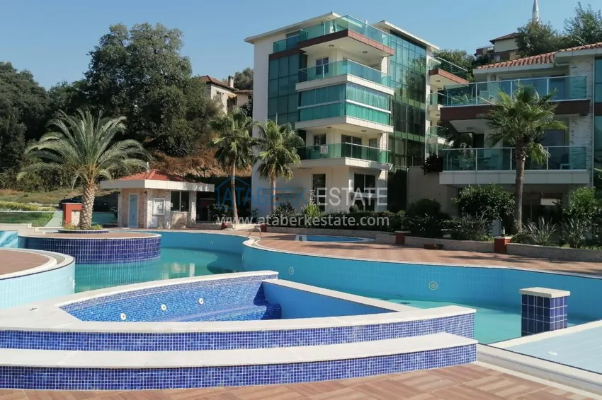 Duplex penthouse in Kargicak with furniture from the owner 19 