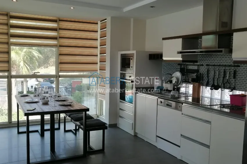Purchase  Duplex penthouse in Kargicak with furniture from the owner 4 