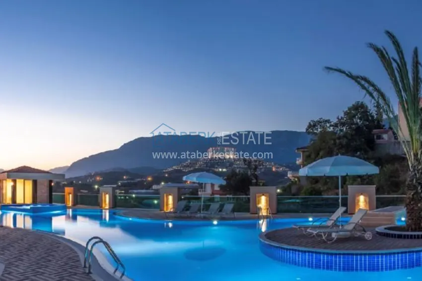 Duplex penthouse in Kargicak with furniture from the owner 7 