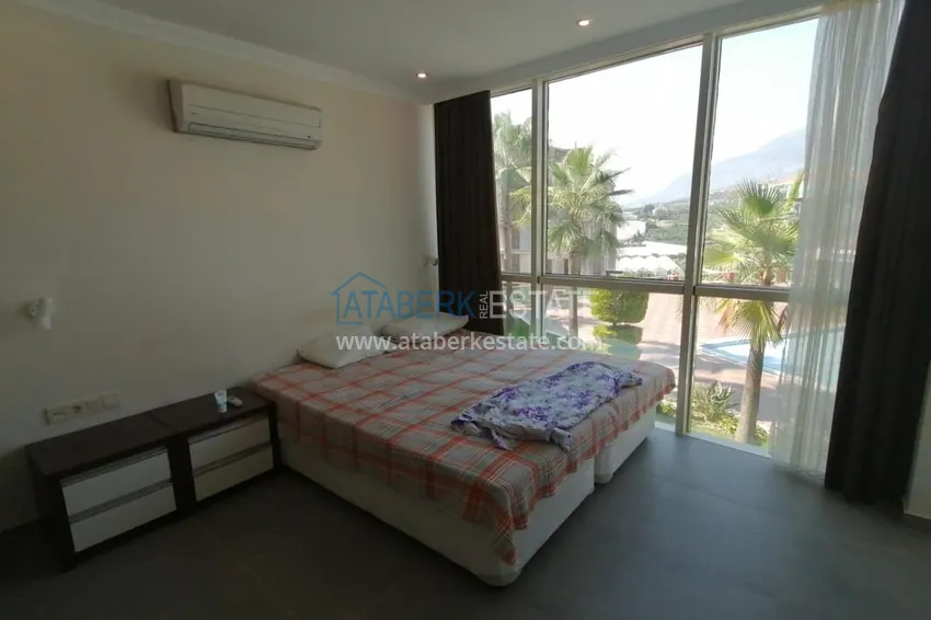 Purchase  Duplex penthouse in Kargicak with furniture from the owner 8 