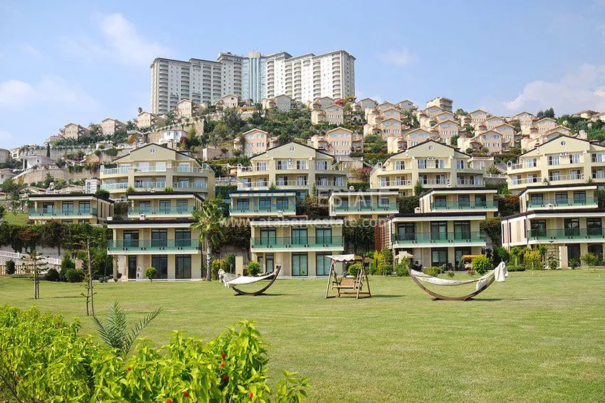 Rent a villa in Mahmutlar on the territory of the hotel complex 4 