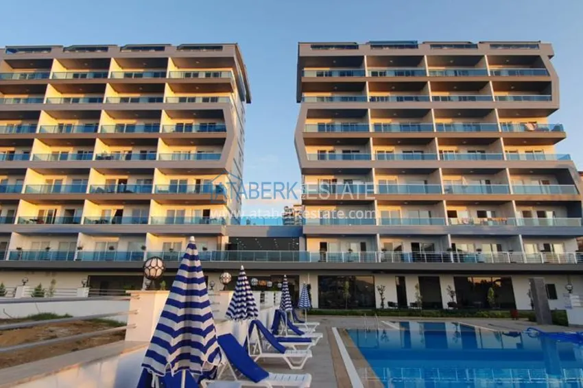 Penthouse apartment with mountain and sea views in Mahmutlar 5 