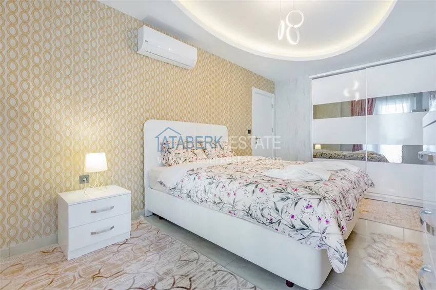 Purchase Stylish two bedroom apartment in Mahmutlar 13 