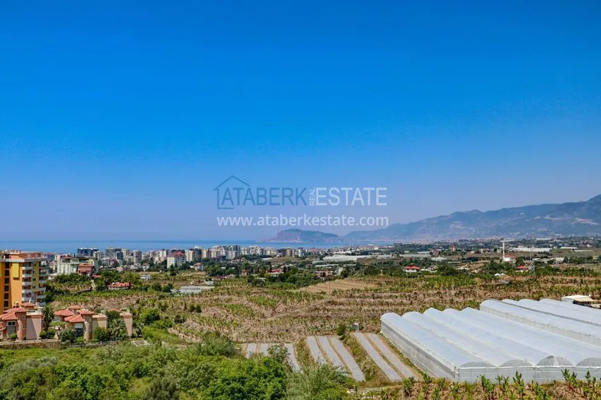 Penthouse apartment with mountain and sea views in Mahmutlar 19 
