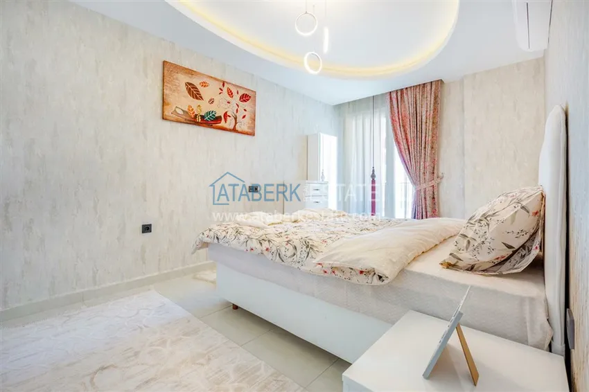 Purchase Stylish two bedroom apartment in Mahmutlar 15 