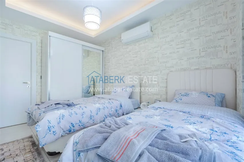 Purchase Stylish two bedroom apartment in Mahmutlar 18 