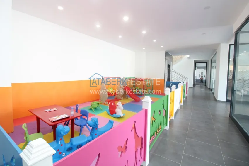 Penthouse apartment with mountain and sea views in Mahmutlar 30 