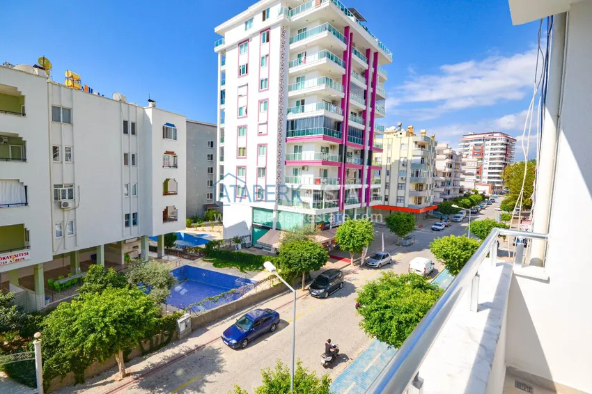 Newly refurbished flat in Mahmutlar 4 