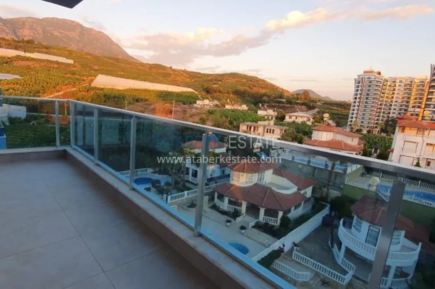 Purchase  Penthouse apartment with mountain and sea views in Mahmutlar 6 