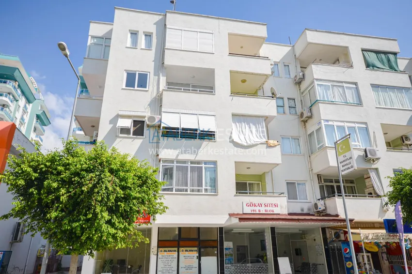 Newly refurbished flat in Mahmutlar 5 