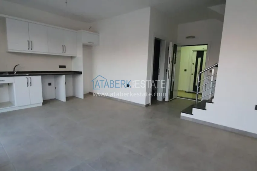 Purchase  Penthouse apartment with mountain and sea views in Mahmutlar 1 