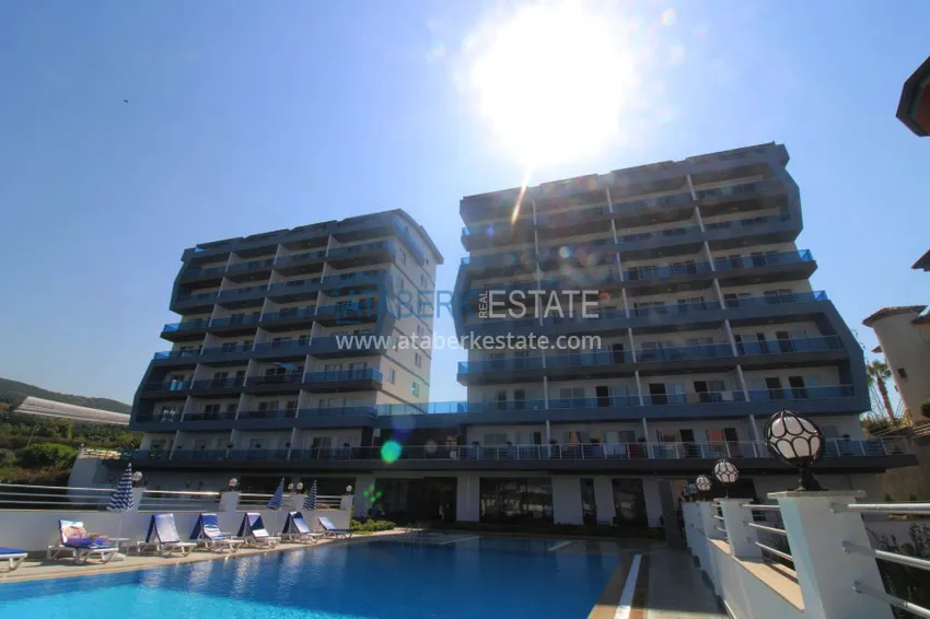 Penthouse apartment with mountain and sea views in Mahmutlar 13 