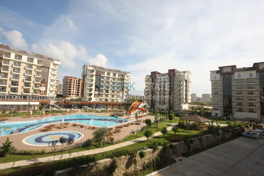 Long term rental in a comfortable complex in Avsallar 4 