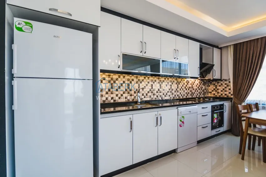 Purchase Furnished penthouse in elite complex in Mahmutlar 10 