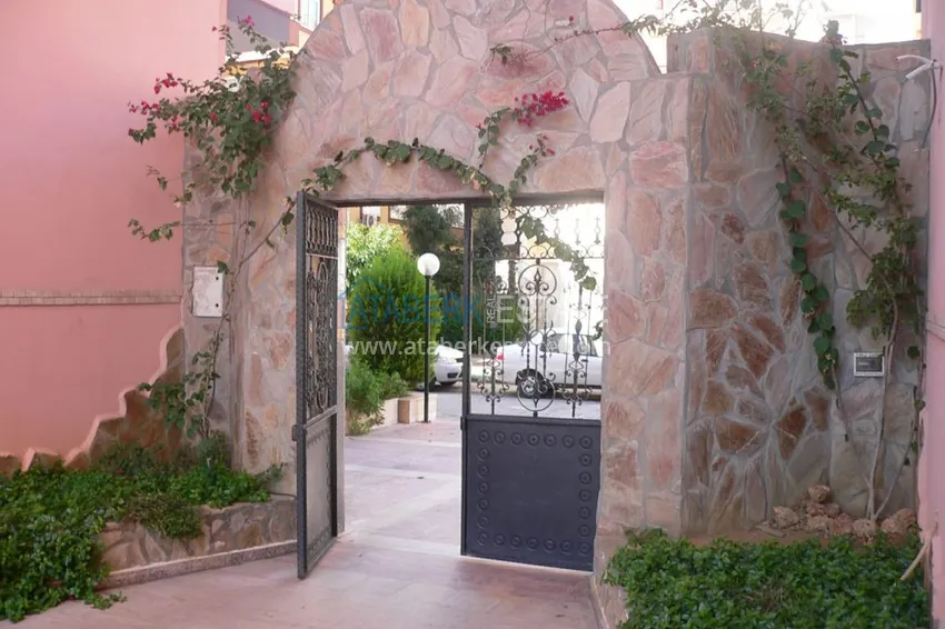 Flat with a sea view in a complex of Oba  10 