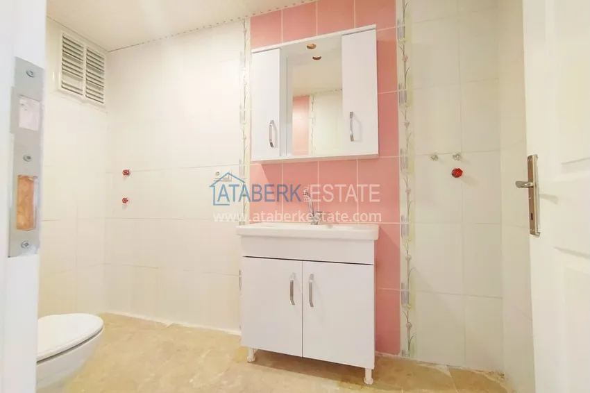 Purchase Two-bedroom apartment with a sea view in Mahmutlar 10 