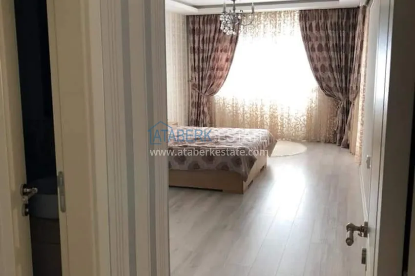 Purchase Furnished flat with a separate kitchen and sea views in Mahmutlar 12 