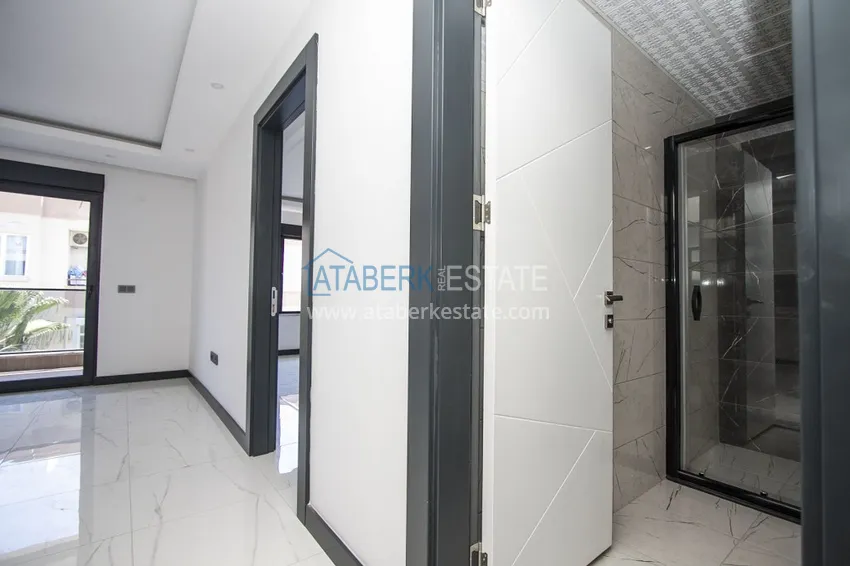 Purchase  One-bedroom apartments in a cite in the centre of Alanya 11 