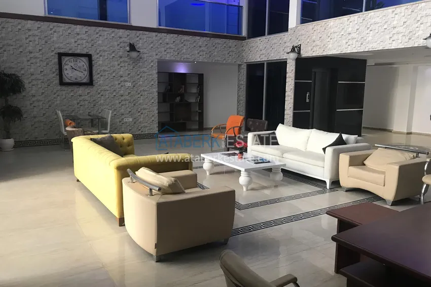 Furnished flat on two levels with a sea view in Kestel 17 