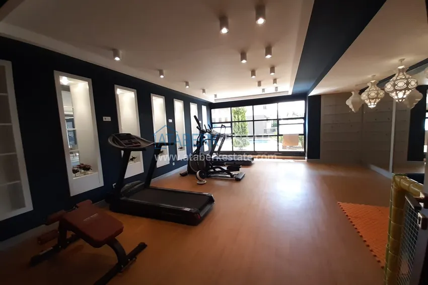 Three bedroom apartment with a separate kitchen in Oba  14 