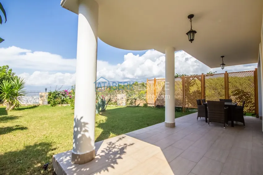 Purchase Villa in Kargicak with breathtaking views in a villa site 13 