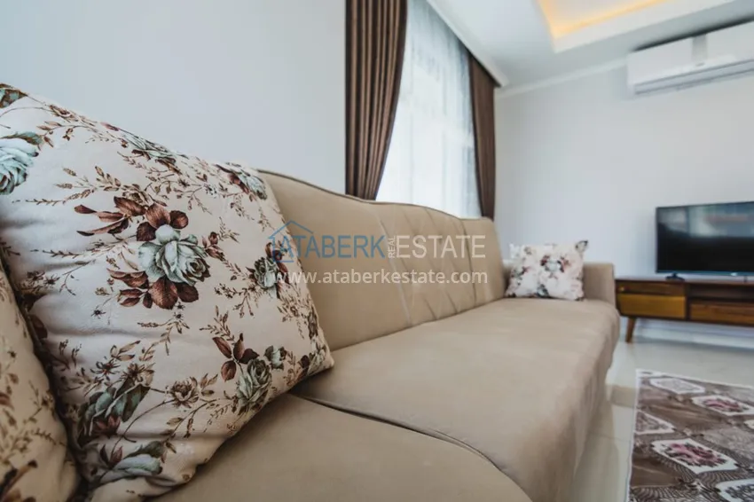 Purchase Furnished penthouse in elite complex in Mahmutlar 12 