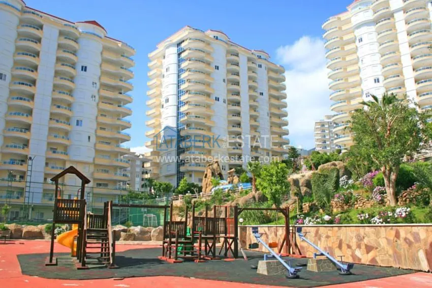 Furnished apartment with open views of the sea and mountains in Mahmutlar 17 