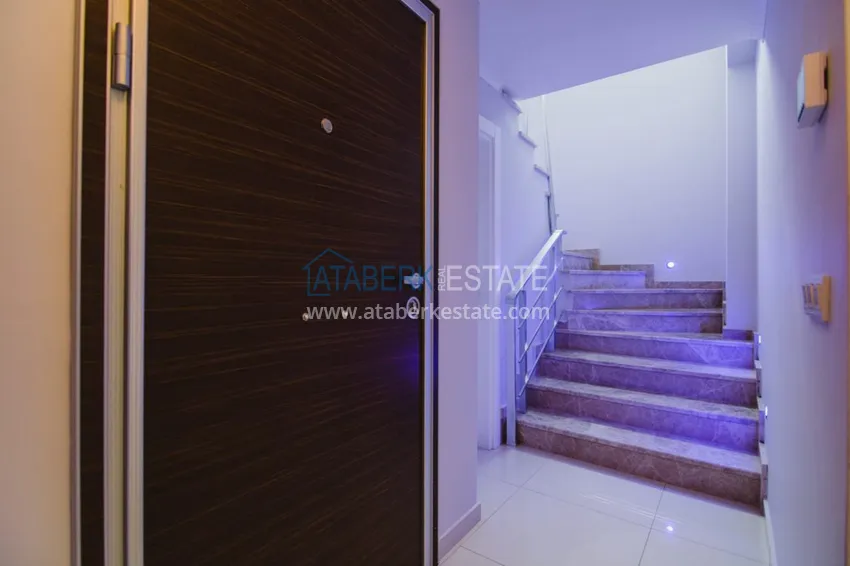 Purchase Furnished penthouse in elite complex in Mahmutlar 24 