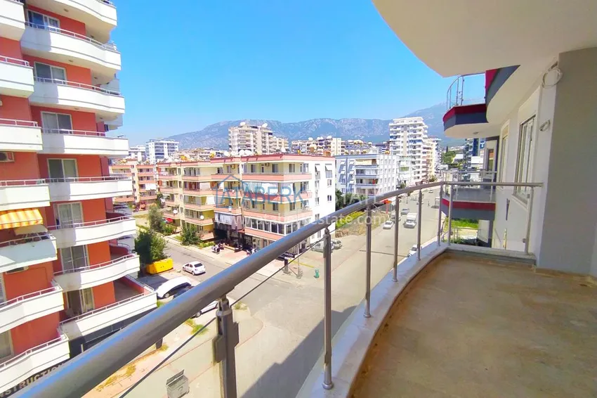 Purchase Two-bedroom apartment with a sea view in Mahmutlar 13 
