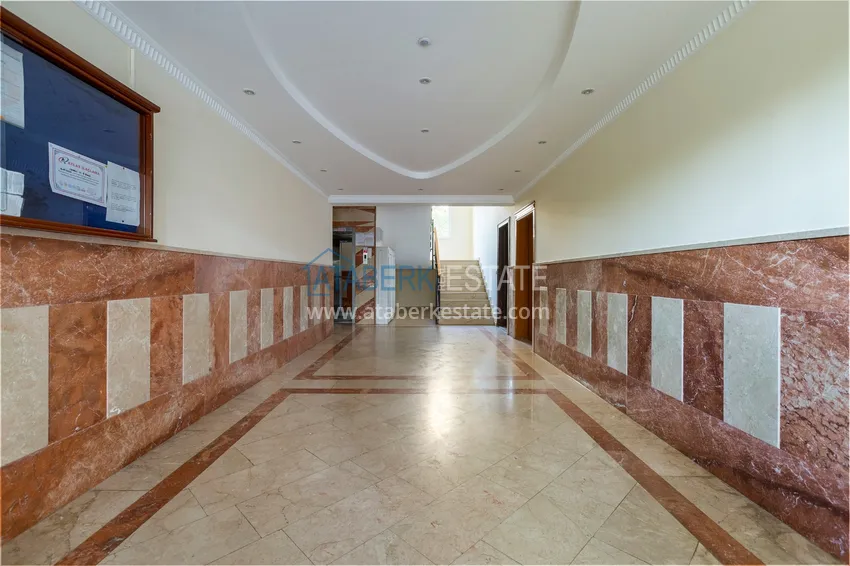 Furnished flat on the first coast line in Mahmutlar  15 