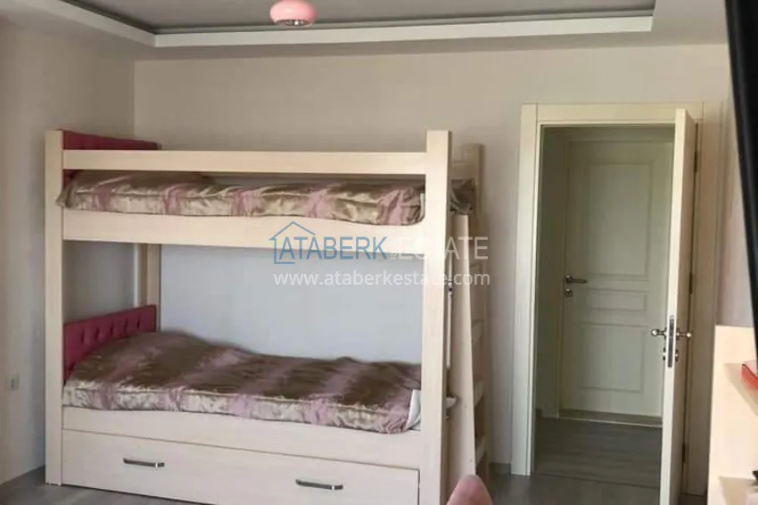 Purchase Furnished flat with a separate kitchen and sea views in Mahmutlar 16 
