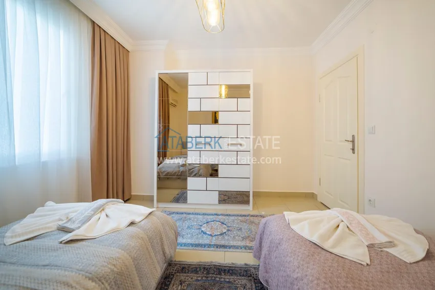 Purchase Furnished flat with sea views in Mahmutlar 16 