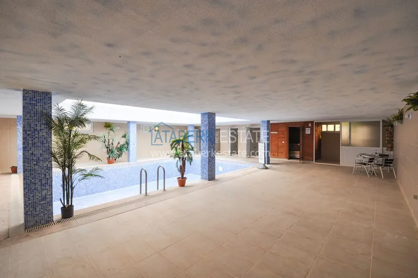 Flat in Mahmutlar with sea view in a comfortable complex 17 